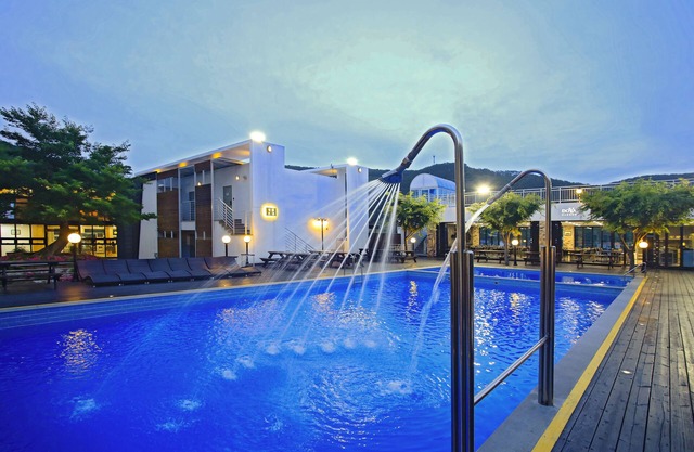 Doya Family Hotel