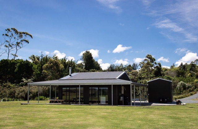 Dragonfly Barn - Kerikeri - Beautiful Rural Views