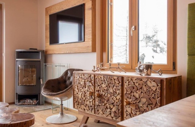 Dream luxury chalet Hochrindl, exclusive with sauna, fireplace + fully equipped garden