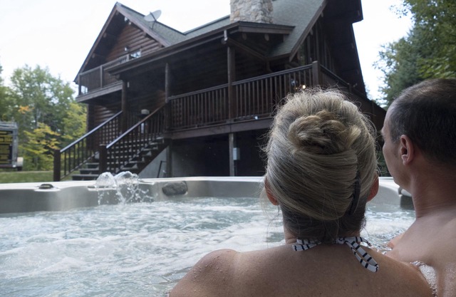 Dream vacation in a log cabin on Lake Mont Tremblant