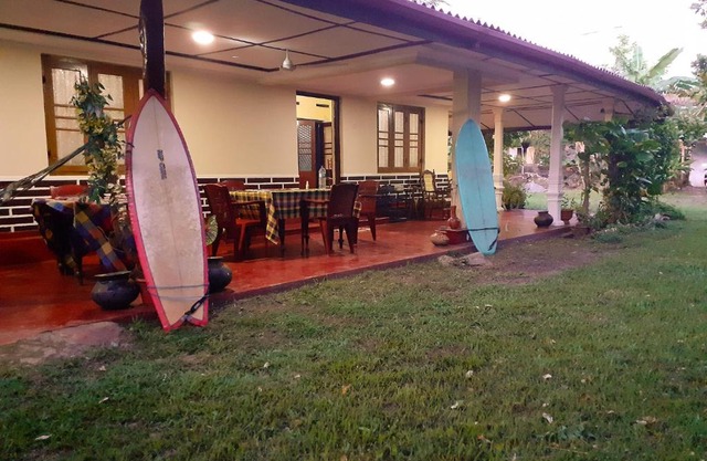 Dreams Garden Surf Lodge