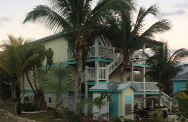 Dreamsicle - New Island Home - 2 story- 75 steps to the beach