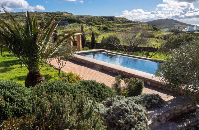 Dreamy Artists' Villa