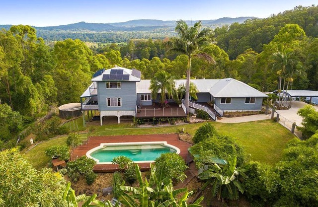 Dreamy Escapes Palmwoods Montville Hunchy