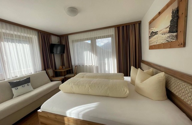 Dreibettzimmer - Gästeheim Lederle