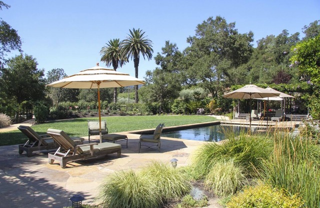 Dry Creek Valley Home and Vineyard