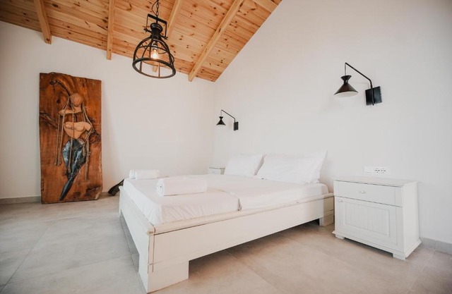 Drymades Bungalows Adults Only