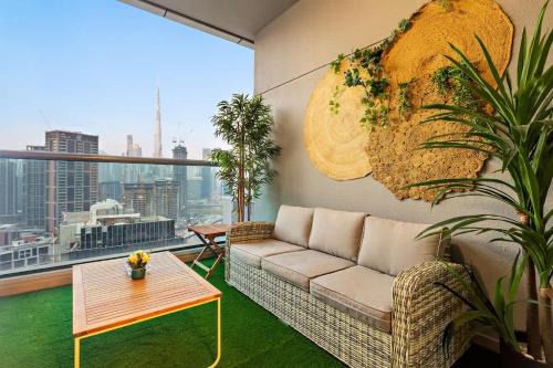 Dubai Dream Retreat- Burj Views