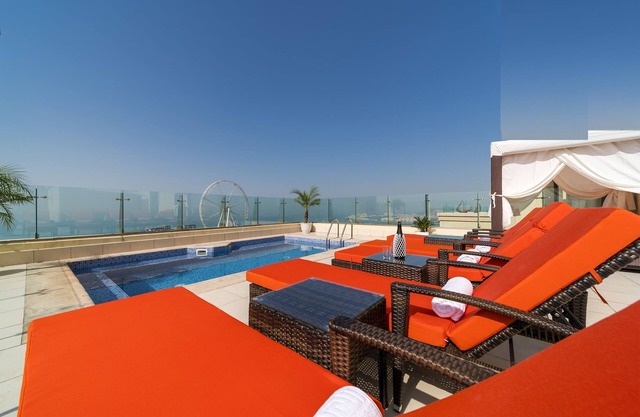 Dubai Jbr amazing terrace Penthouse 6 Bdr. private pool!