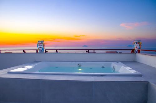 Duca d'Aosta Terrace, Skypool & Sauna