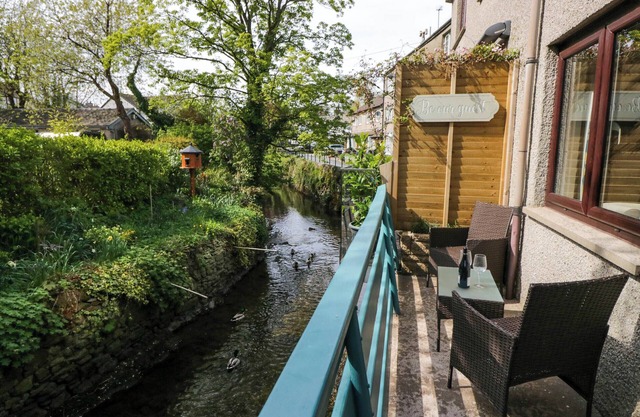 DUCK AWAY RIVERSIDE COTTAGE, pet friendly in Cark In Cartmel
