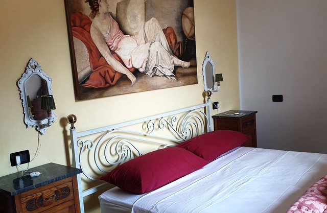 DUETERRE Room & Host - Fornole (TR) Italy - Leonella