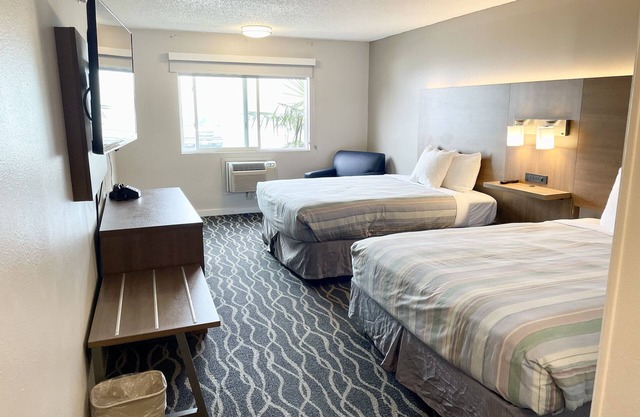 Dunes Motel Hillsboro