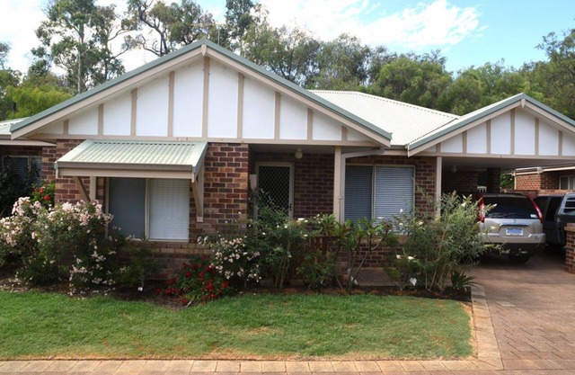 Dunsborough Seahaven Villas, Tucked in Town