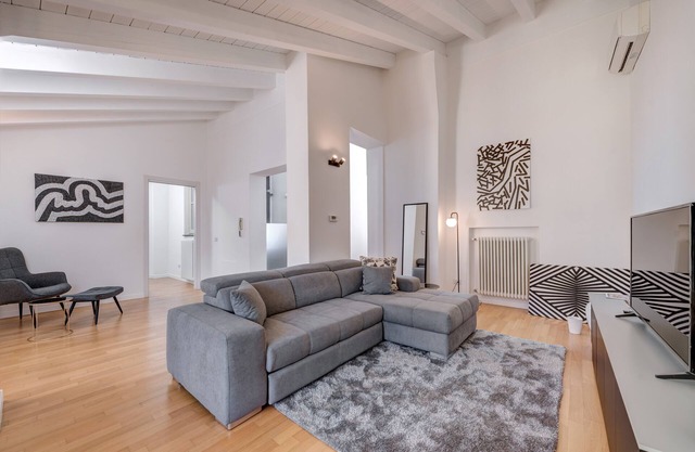 [Duomo-Porta Torre] Penthouse with Private Terrace