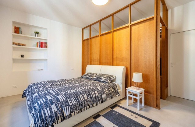 [Duomo-Porta Venezia] 70s cozy and modern house