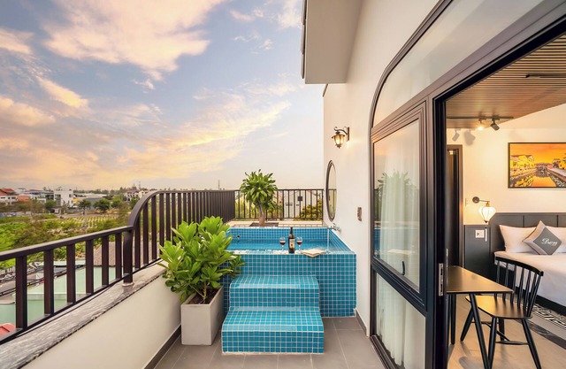 Duong Villa Hoi An