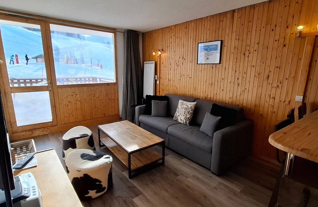 Duplex Apartment 2 Rooms · Ski-in/Ski-out · Terrace