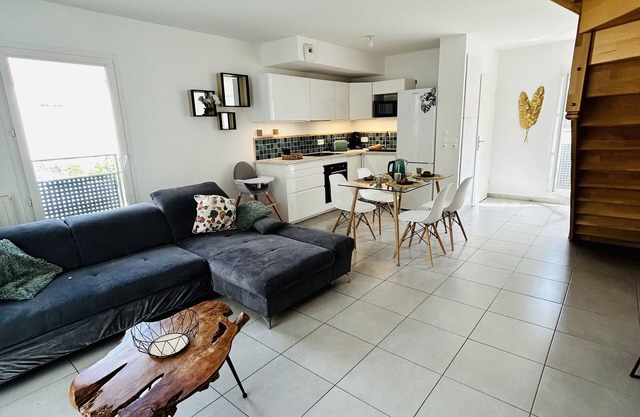 Duplex family - 6 pers - 7min Disney - Parking - WIFI - DISNEY TICKET 80e.
