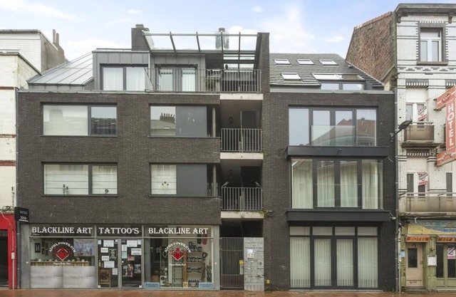 Duplex in Blankenberge steps from Seafront