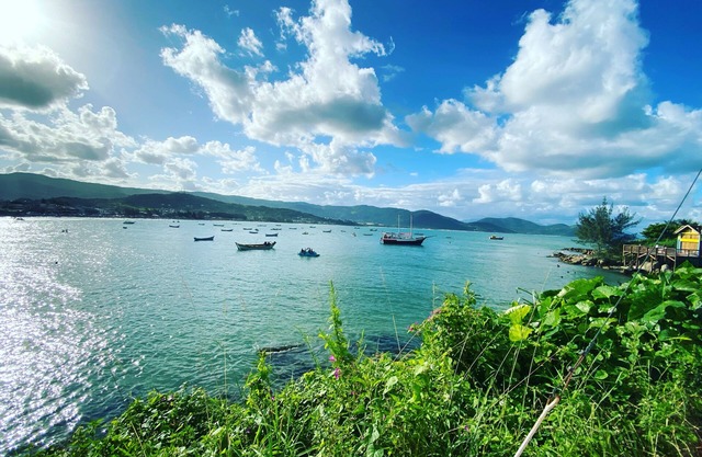 Duplex2 with sea view, 300 meters from Garopaba Beach!