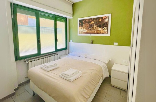 DUS or small double room with bathroom