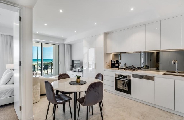 Dusk By The Sea - Gorgeous 2BR Apartment Right By The Ocean With Massive Balcony