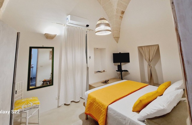 Dwelling 5 minutes from the sea and the zoo in the center of the town