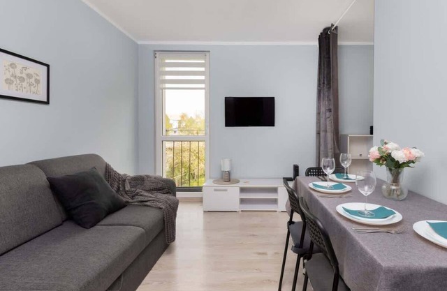 Dworska 22 | Modern Apartment | Pets Allowed