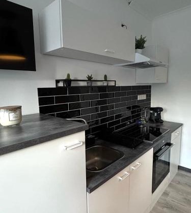 E&S Apartments