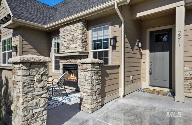 Eagle Four Seasons! Best location and greenbelt access.