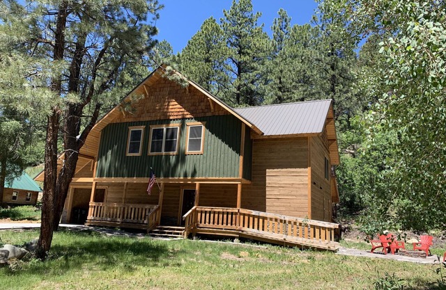 Eagles Nest Pagosa, a brand new vacation rental mountain home