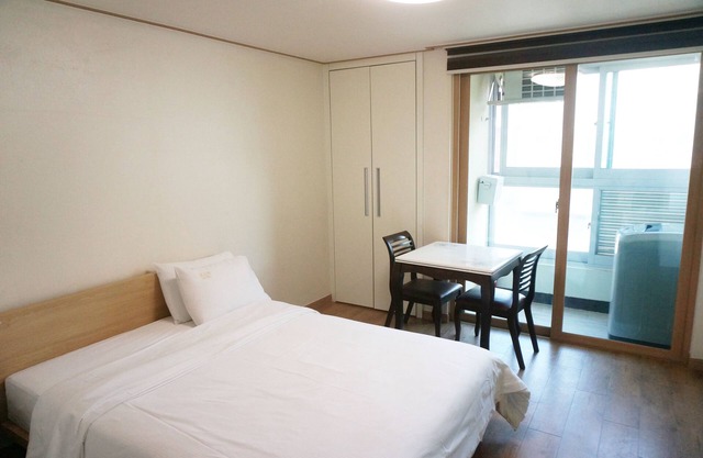 EAN Residence Hotel