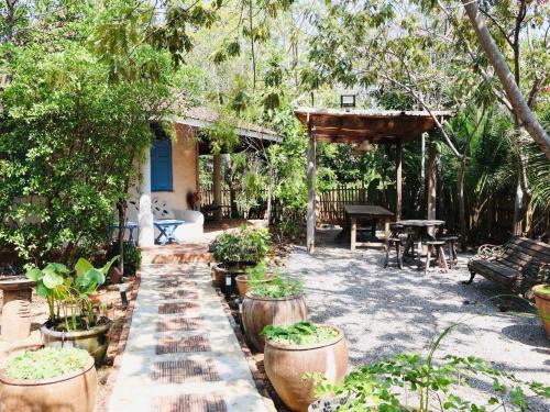 Earth Home บ้านดิน Pranburi บ้านพักปราณบุรี ใกล้ทะเล