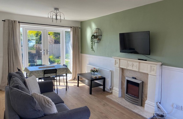 Easedale - 2 Bdrm Sleeps 4 Ideal for Contractors