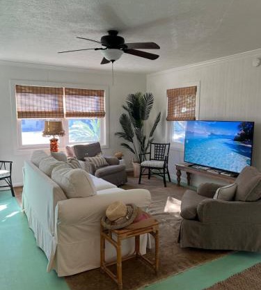 East Bay Pearl Cottage