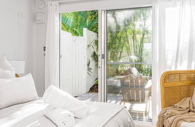 EAST COAST ESCAPES | Studio105