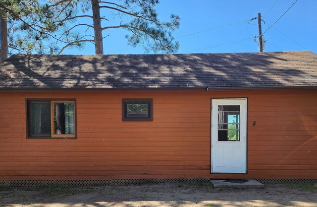 East Crooked Lake Cabin 4
