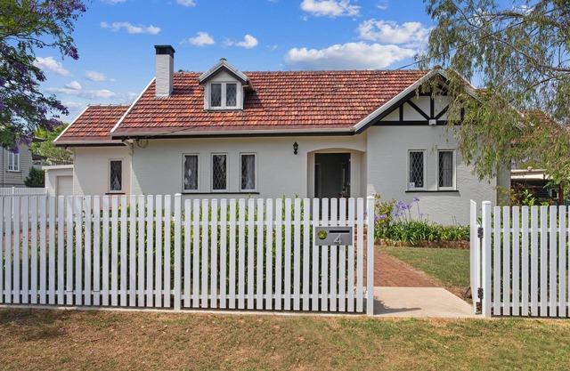 East Toowoomba Residence - 4 Beds - Sleeps 6