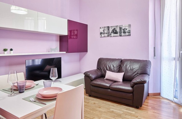 Easylife - Comfortable Apartment in Sant'Ambrogio