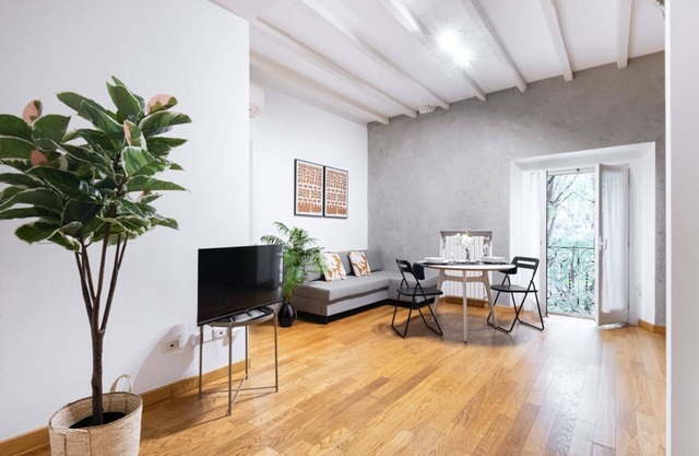 Easylife - Relax and quiet apartment just a stone's throw from Castle