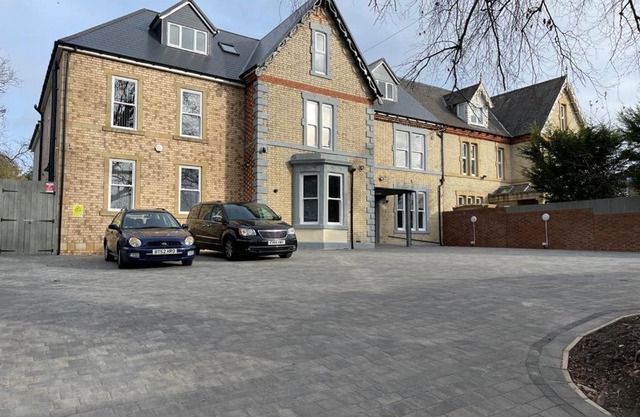 Eazy apartments