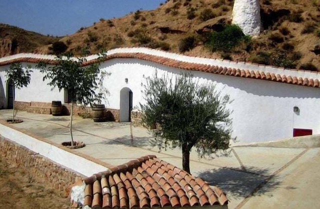 Eccentric Cave House in Lopera with Terrace