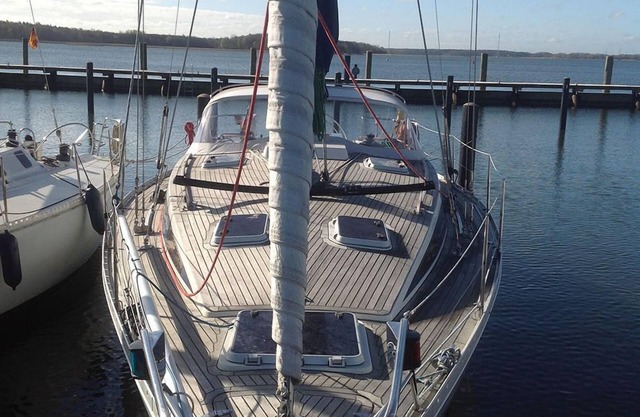 Eclipse of the sun. Living on the yacht in the city center