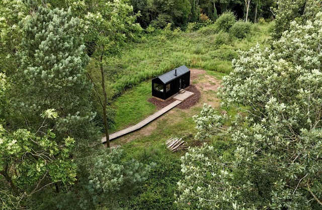 Eco Off-Grid Hideaway with Scenic Walks