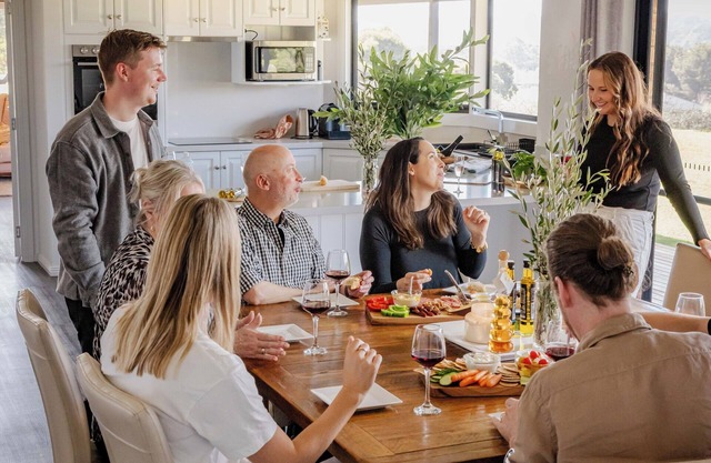 Eco Olive Grove Retreat w/Outdoor Bath & 270° Deck — Near Latrobe Biking Trails