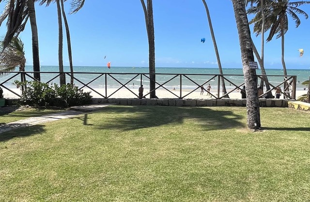 Eco Paradise - Hospedagem pé na Areia