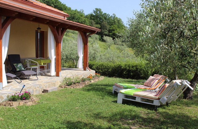 Ecolodge Selvitelle - Sustainable Retreat Amidst Olive Groves in Cilento