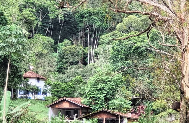 Ecological paradise on a farm 100km from Rio in the middle of the Atlantic Forest reserves