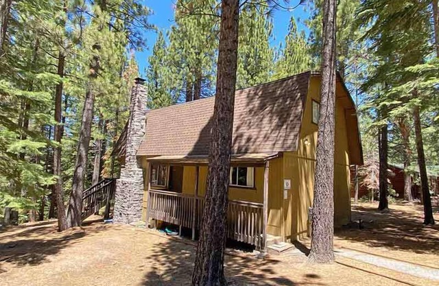 Economical Home - Convenient Location Bordering National Forest!